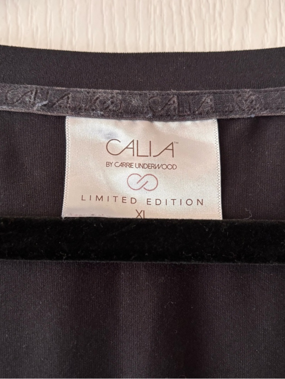 CALIA by Carrie Underwood Limited Edition Black Mesh Sleeve Top - Picture 3 of 6